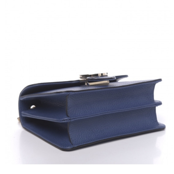 GUCCI Dollar Calfskin Medium Interlocking G light gold chain Shoulder - Picture 9 of 16